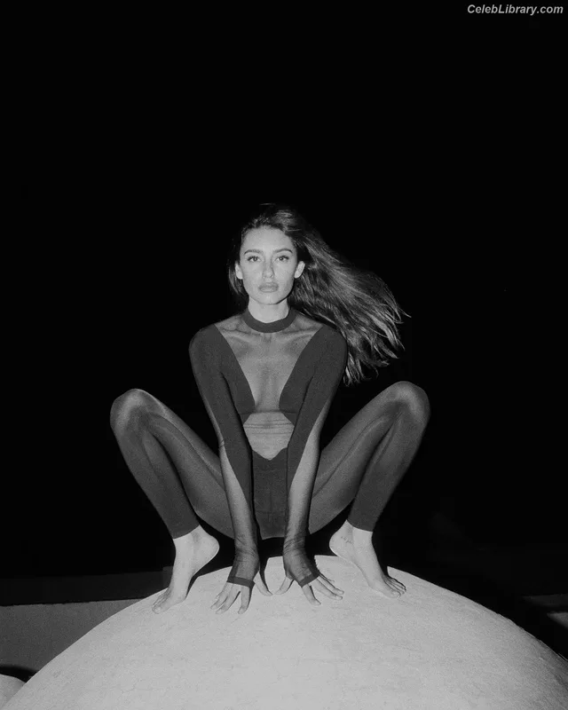 Carla Guetta photo 5 of 1031