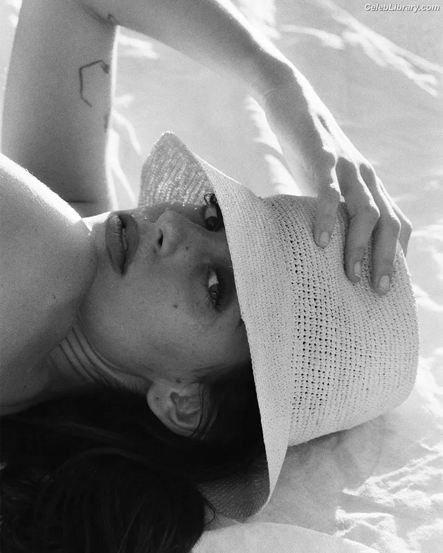 Carla Guetta photo 3 of 1031