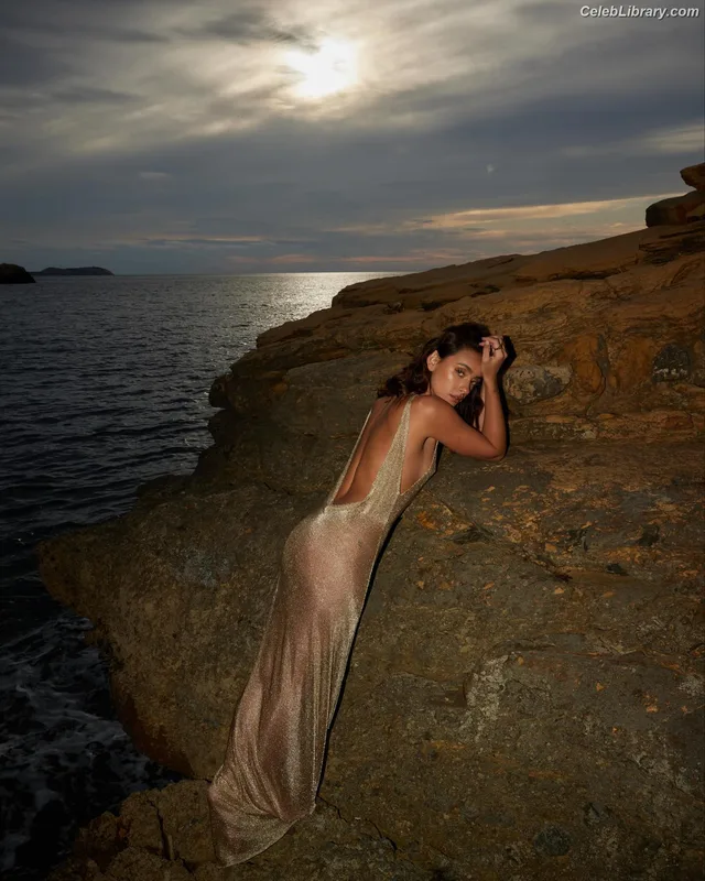 Carla Guetta photo 1 of 1031