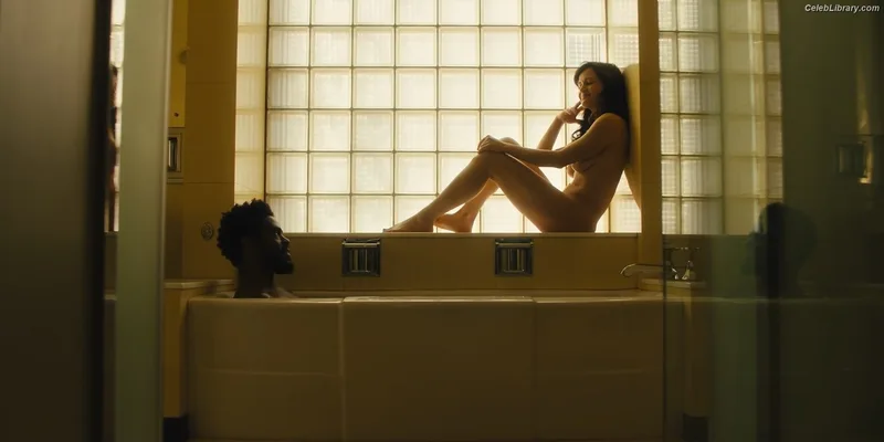 Carla Gugino photo 13 of 133