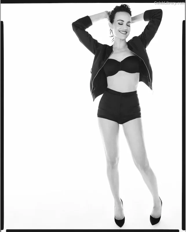 Carla Gugino photo 12 of 133
