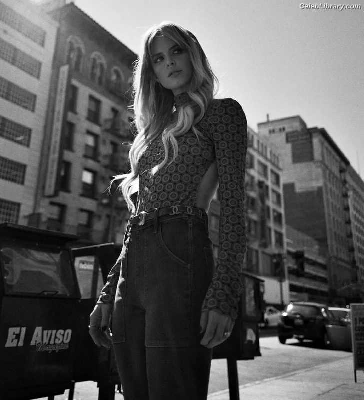 Carlson Young photo 9 of 79