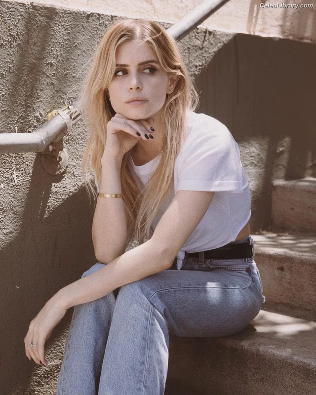 Carlson Young photo 3 of 79