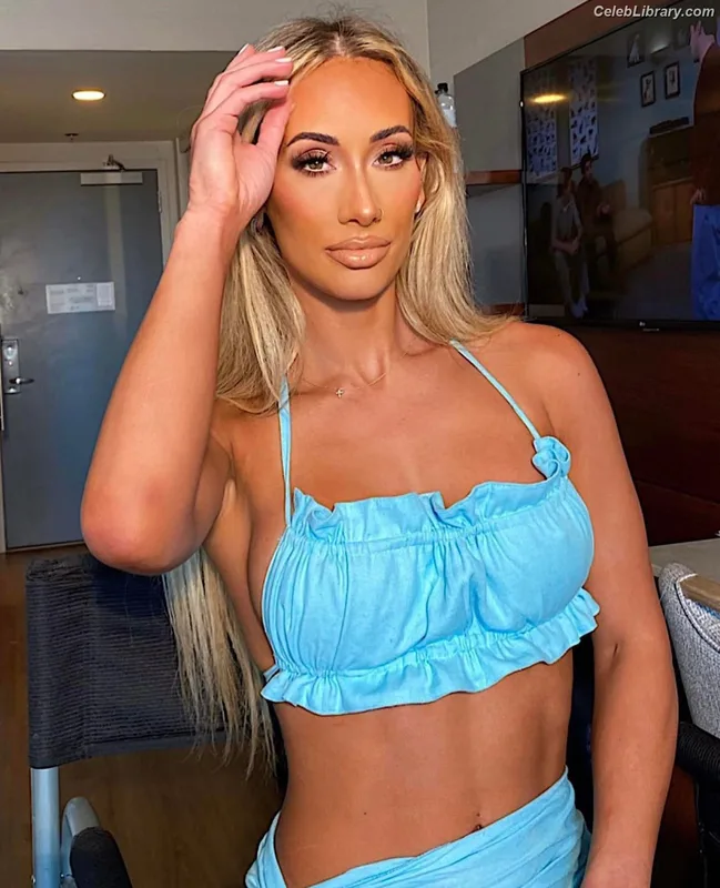 Carmella photo 10 of 367
