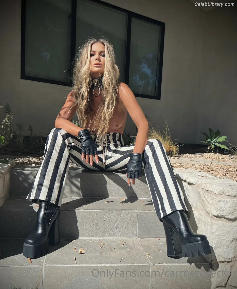 Carmen Electra photo 6 of 861