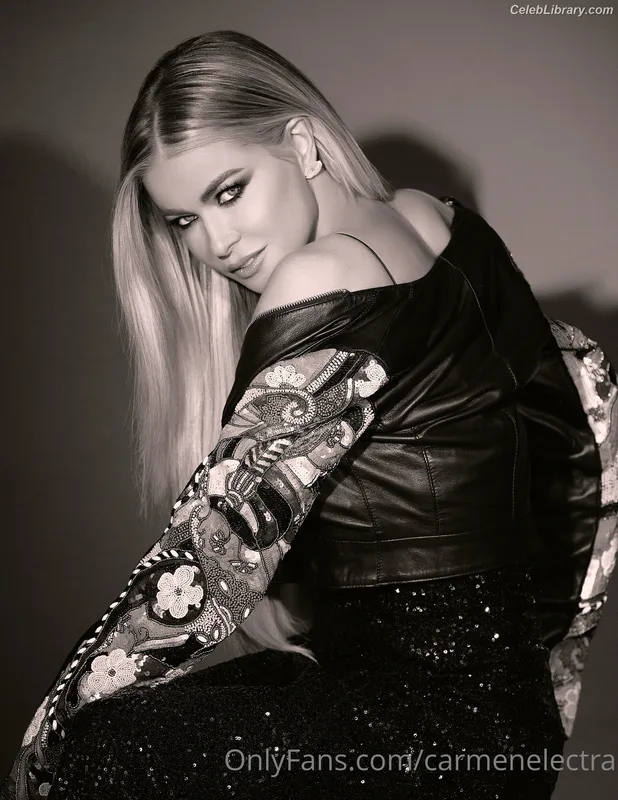 Carmen Electra photo 12 of 835