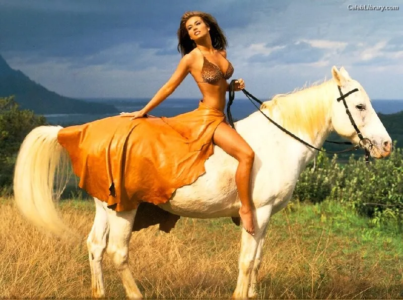 Carmen Electra photo 15 of 835