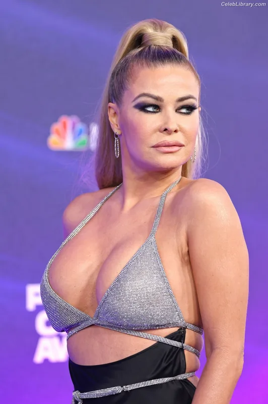 Carmen Electra photo 17 of 835