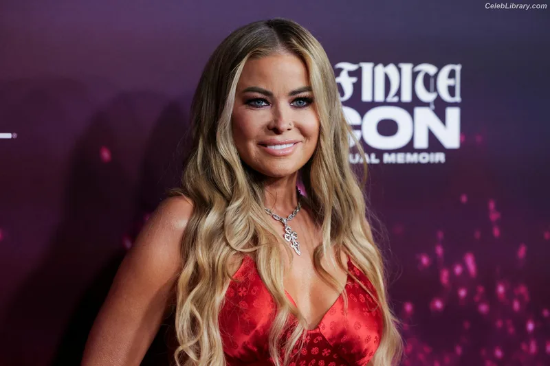 Carmen Electra photo 19 of 835