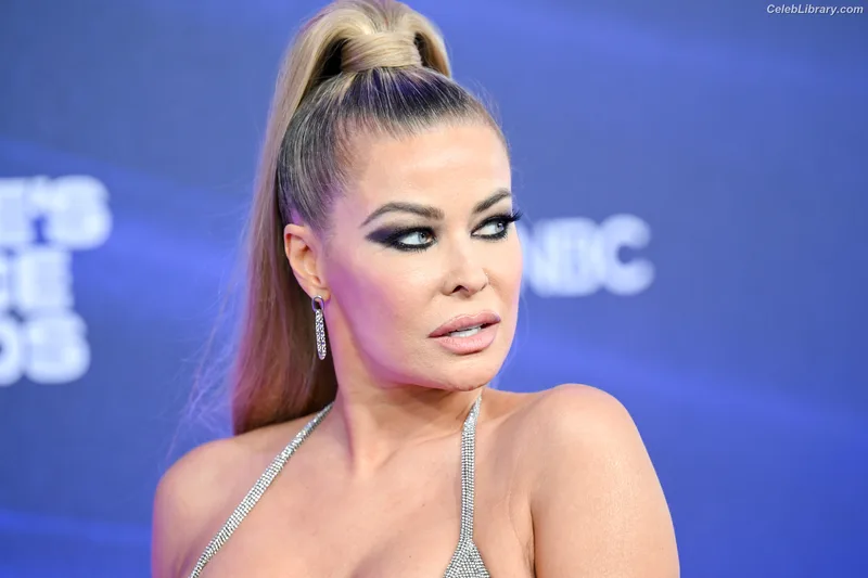 Carmen Electra photo 8 of 835