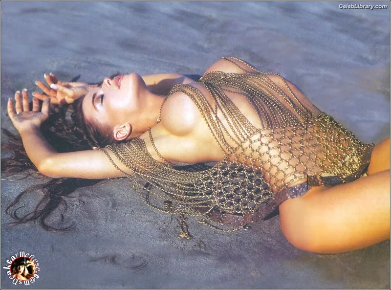 Carmen Electra photo 19 of 835