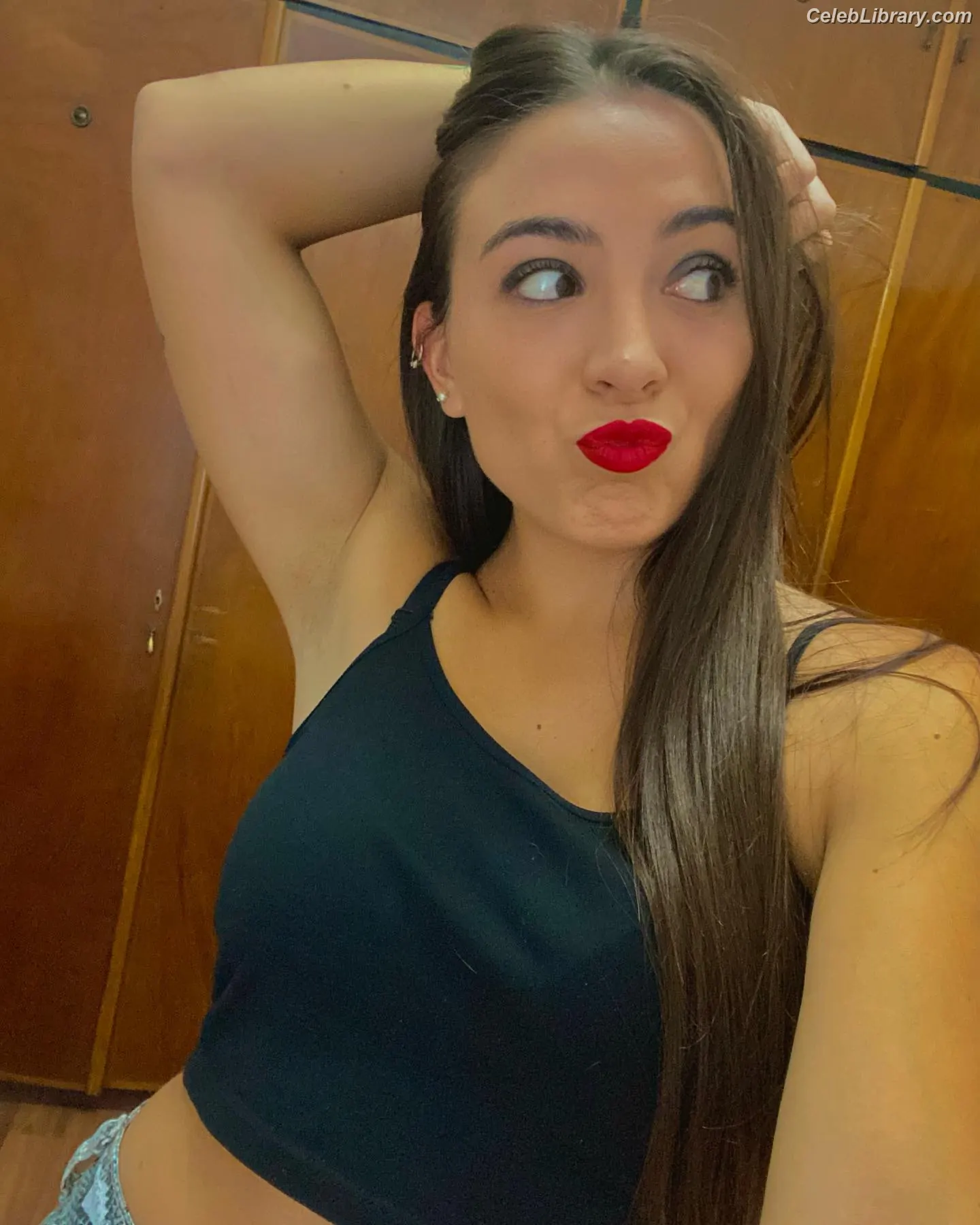 Caro Ponce photo 6 of 40