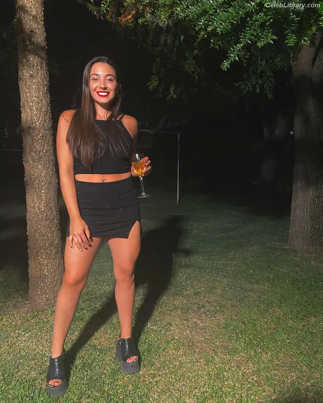 Caro Ponce photo 5 of 41