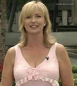 Carol Kirkwood photo 5 of 18