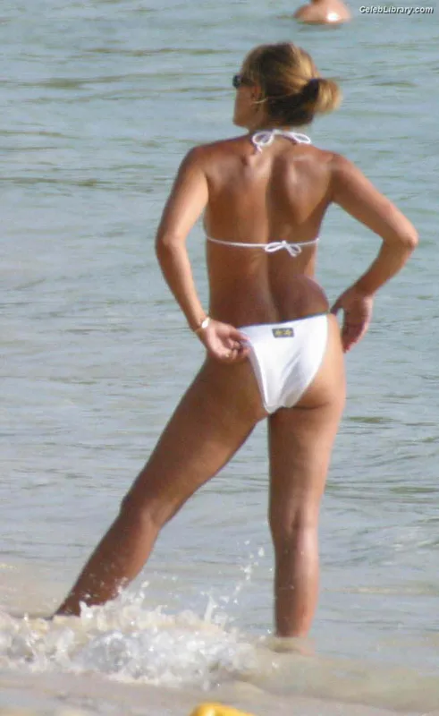 Carol Smillie photo 4 of 18