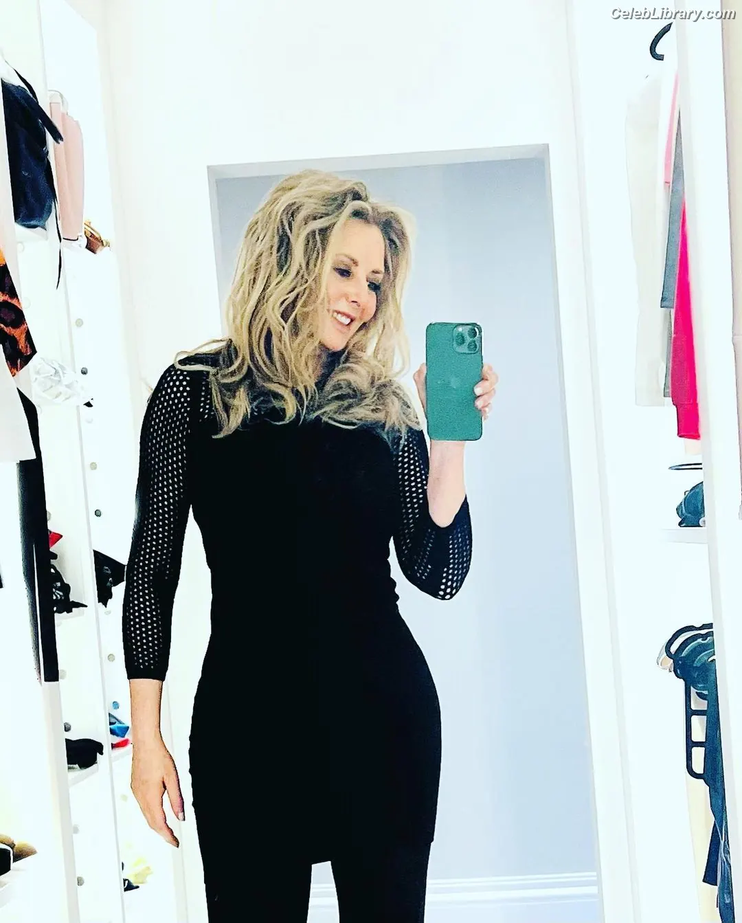 Carol Vorderman photo 10 of 678