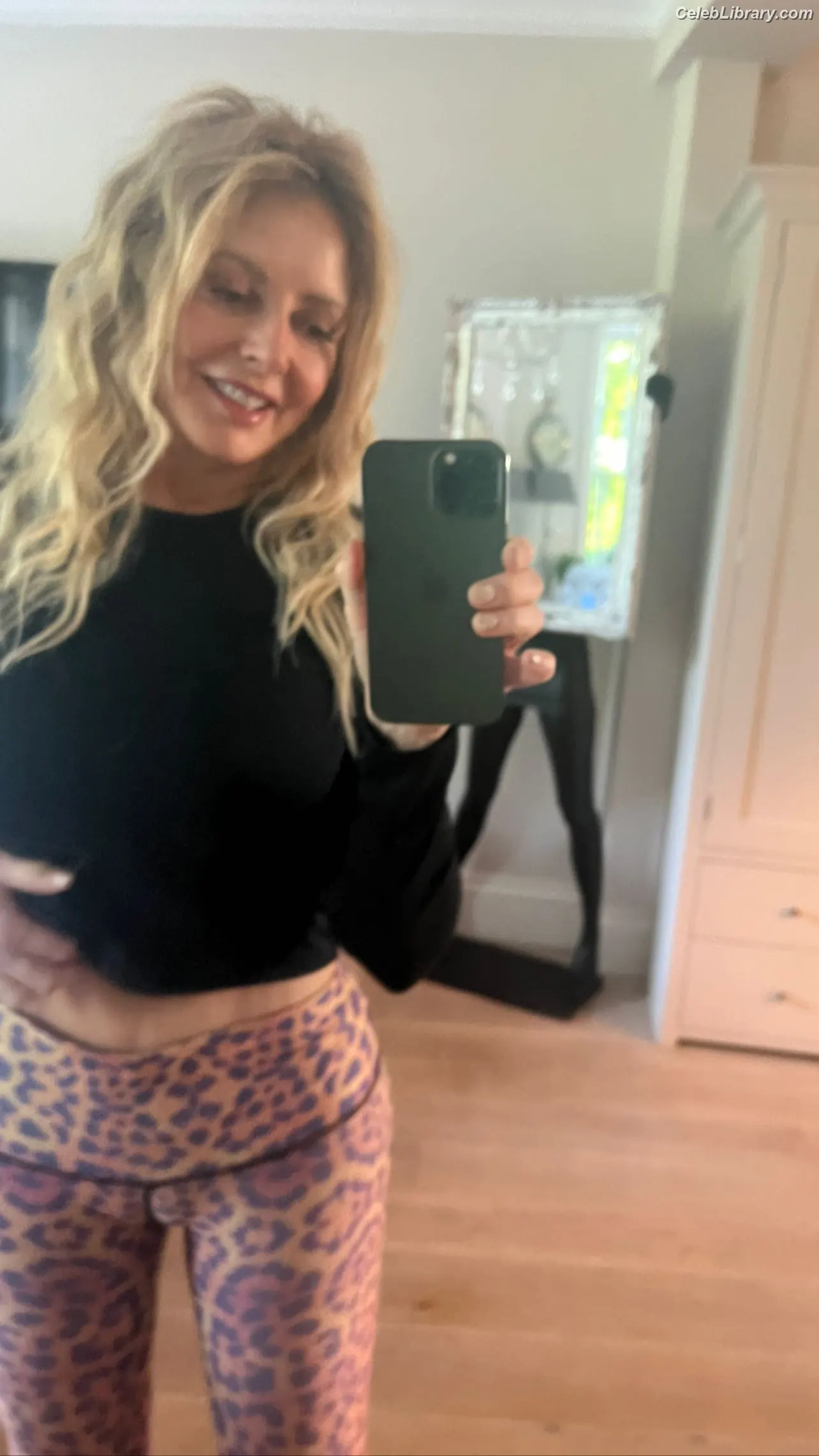 Carol Vorderman photo 13 of 678