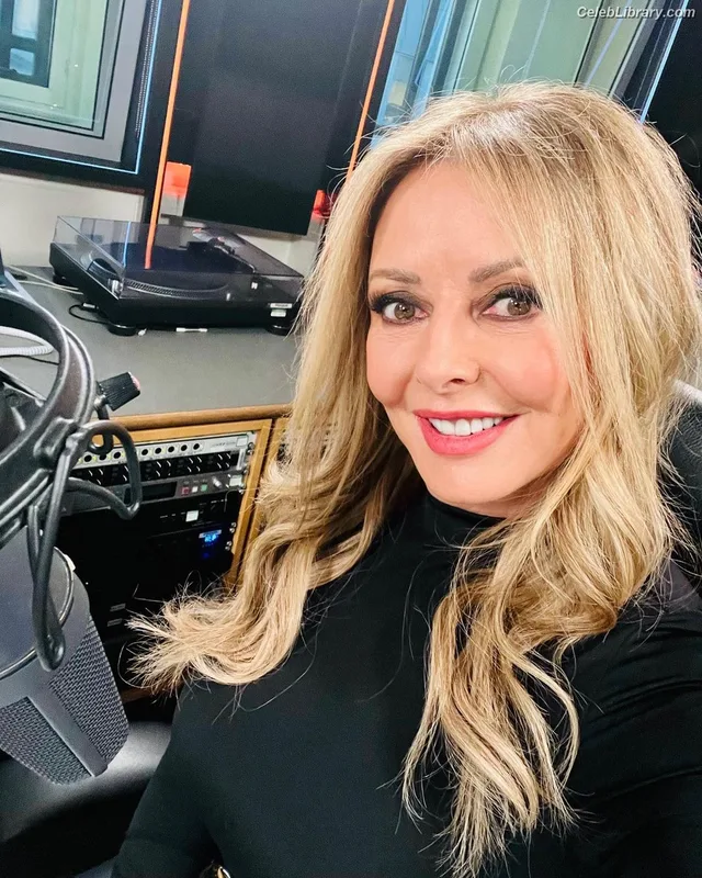 Carol Vorderman photo 23 of 679
