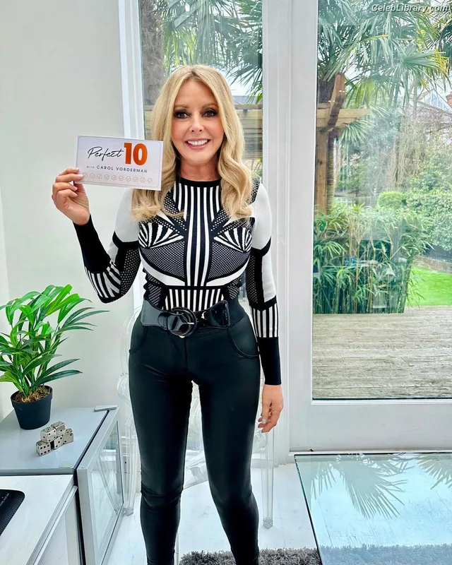 Carol Vorderman photo 20 of 679