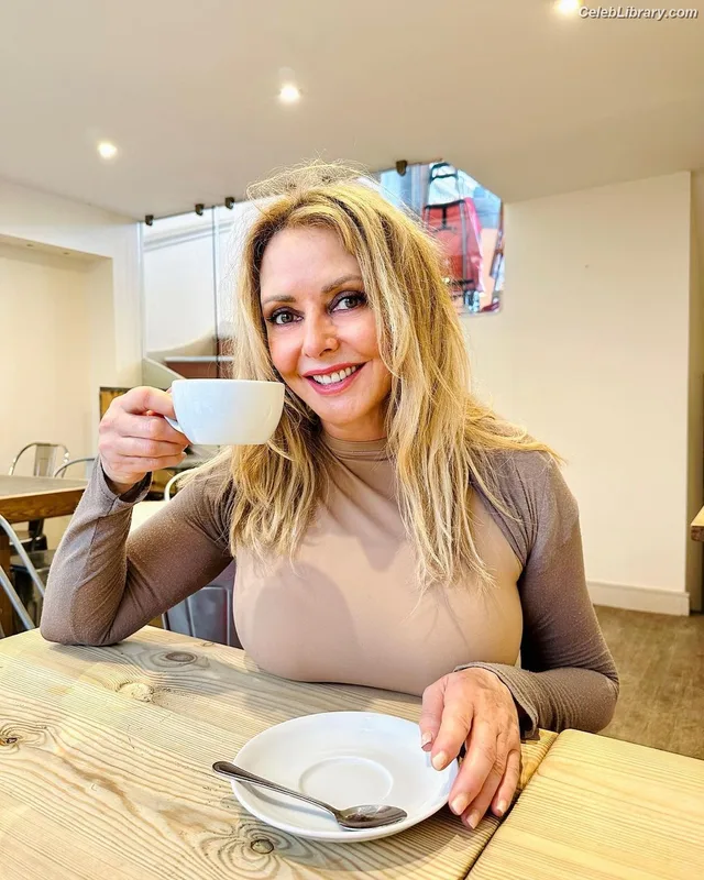 Carol Vorderman photo 24 of 679