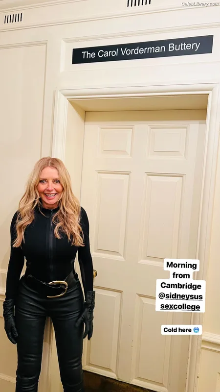 Carol Vorderman photo 10 of 679