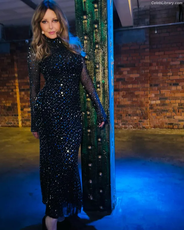 Carol Vorderman photo 15 of 679