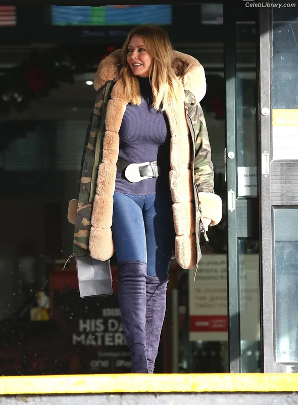 Carol Vorderman photo 3 of 679