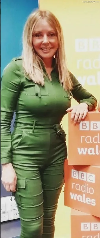 Carol Vorderman photo 24 of 679