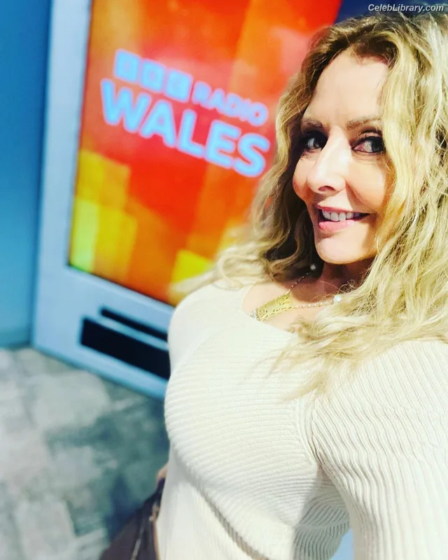 Carol Vorderman photo 21 of 679