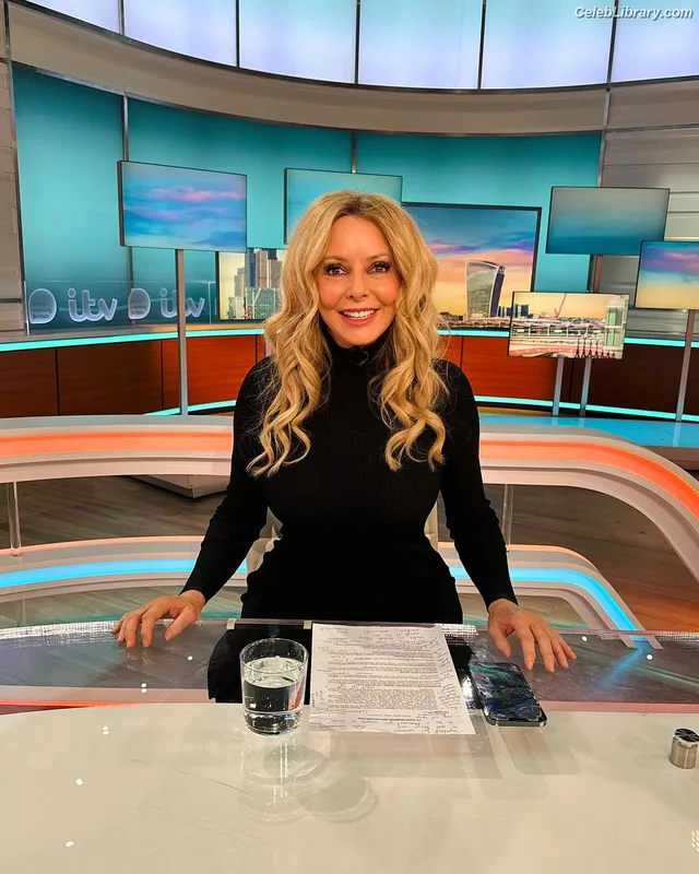 Carol Vorderman photo 11 of 679