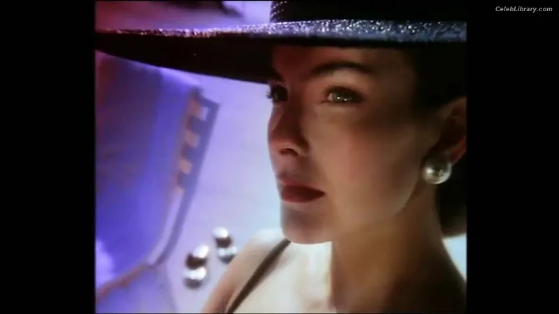 Carole Bouquet photo 12 of 39