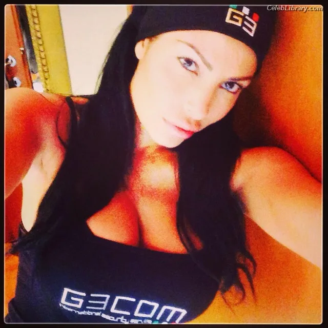 Carolina Marconi photo 23 of 595