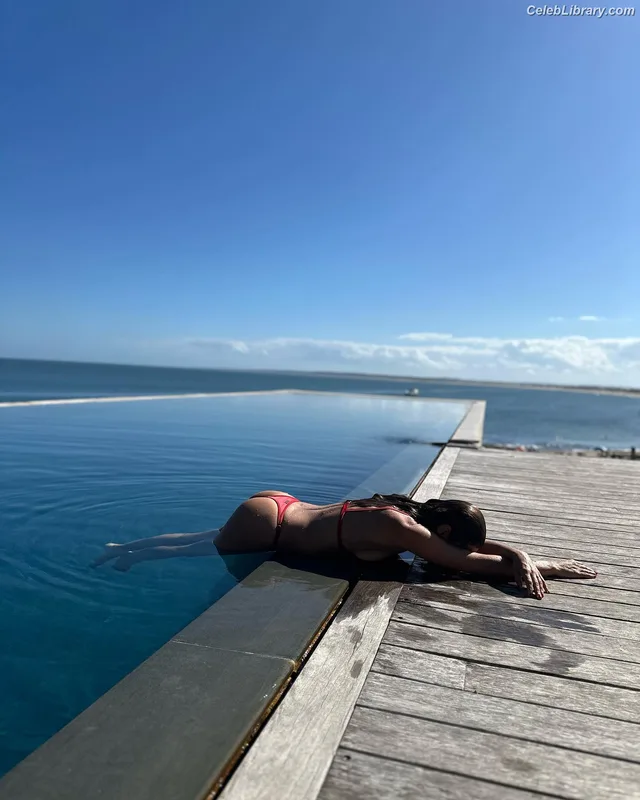 Carolina Pampita Ardohain photo 20 of 163