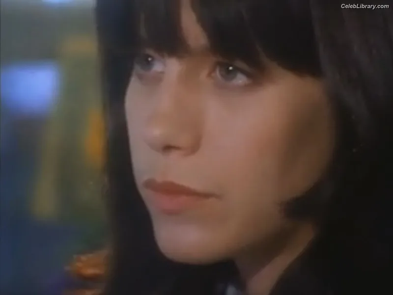 Caroline Catz photo 8 of 42