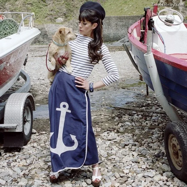 Caroline Catz photo 16 of 42