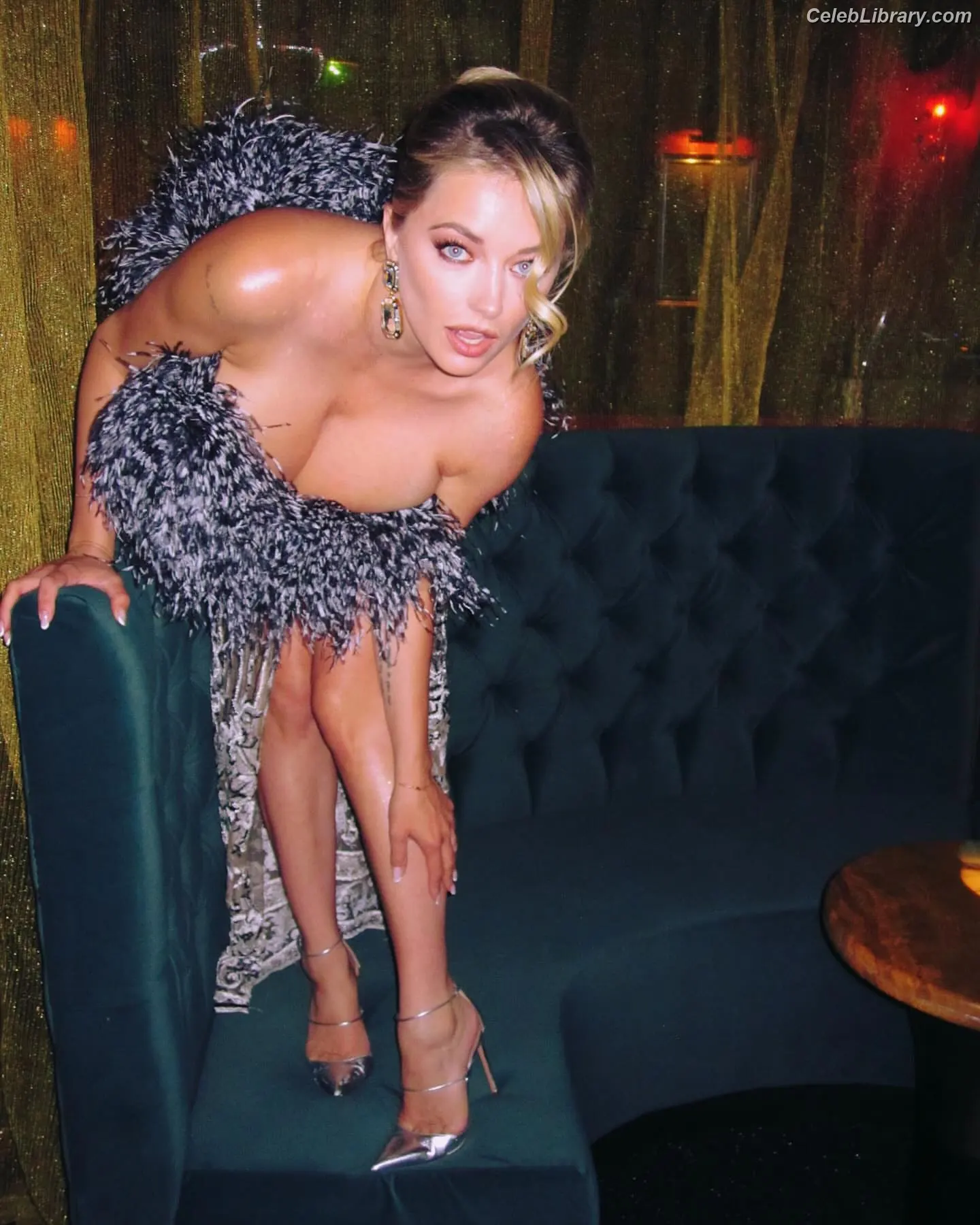 Caroline Vreeland photo 1 of 2468