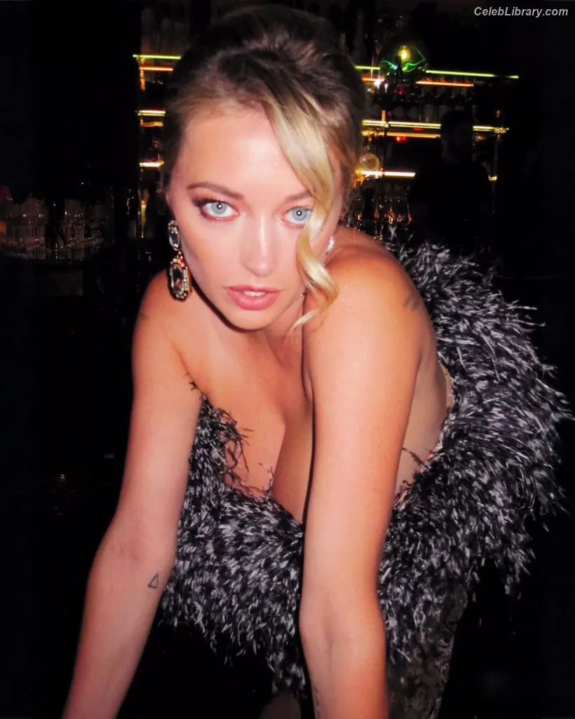 Caroline Vreeland photo 3 of 2468