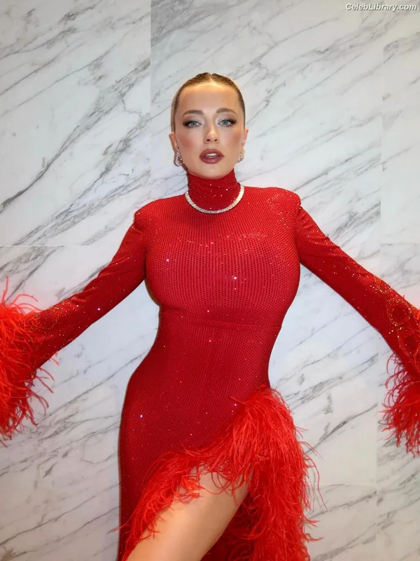 Caroline Vreeland photo 6 of 2475