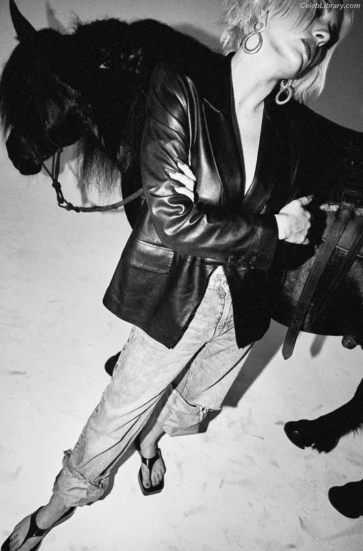 Caroline Vreeland photo 24 of 2475