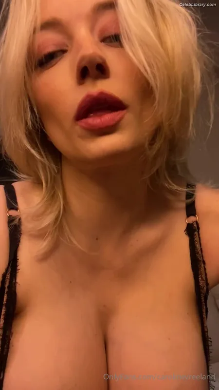 Caroline Vreeland photo 11 of 2475