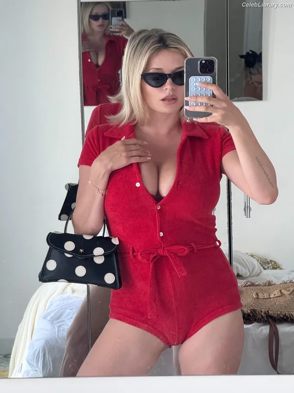 Caroline Vreeland photo 22 of 2475