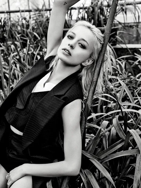 Caroline Vreeland photo 18 of 2475