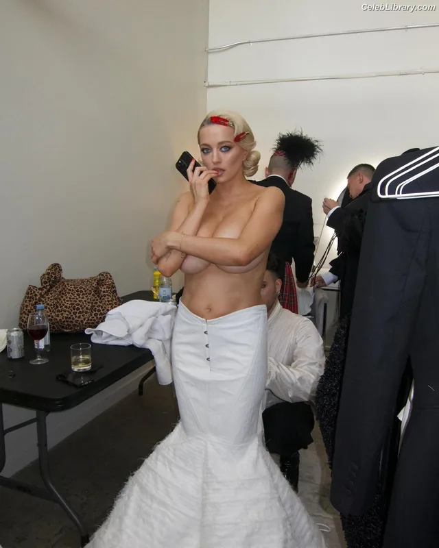 Caroline Vreeland photo 23 of 2475