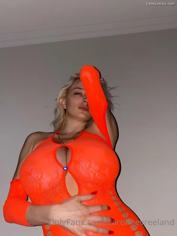 Caroline Vreeland photo 6 of 2475