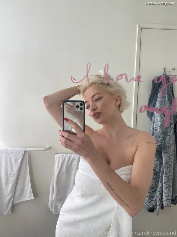Caroline Vreeland photo 24 of 2475