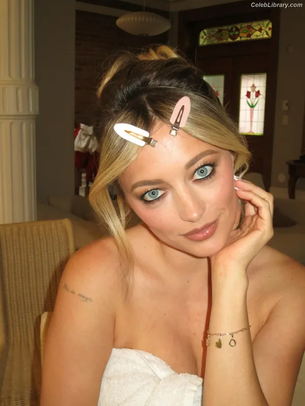 Caroline Vreeland photo 21 of 2475