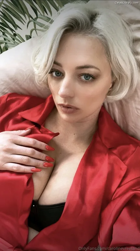 Caroline Vreeland photo 18 of 2475