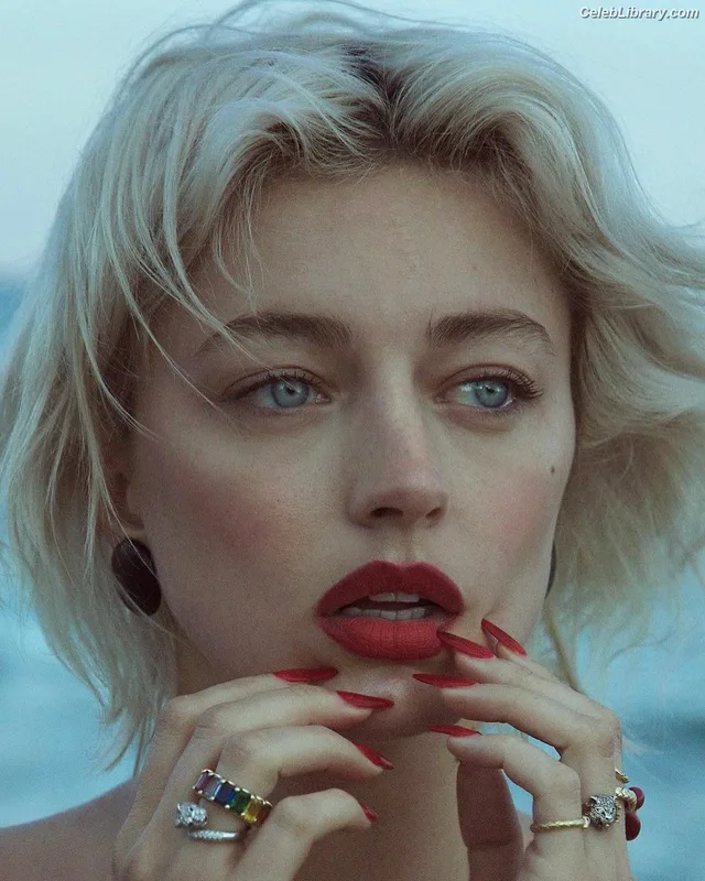 Caroline Vreeland photo 19 of 2475