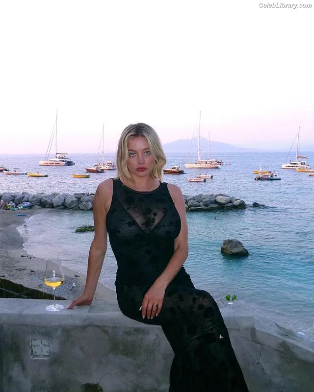 Caroline Vreeland photo 13 of 2475