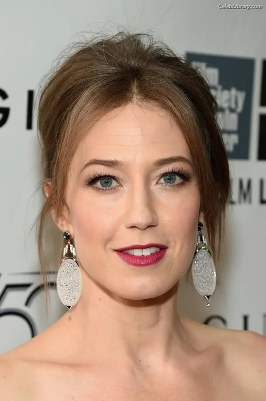 Carrie Coon photo 1 of 96